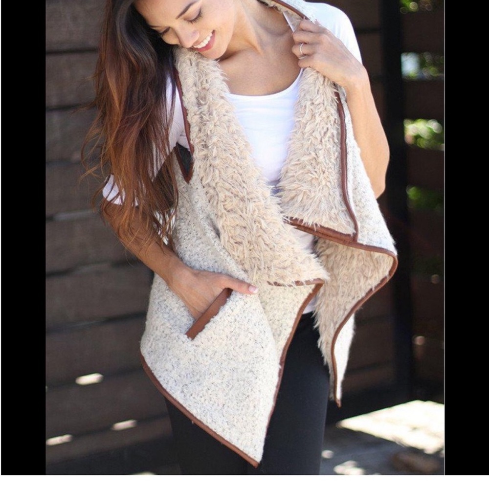 Love Tree faux fur vest boucle vegan leather trim